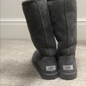 Tall gray uggs